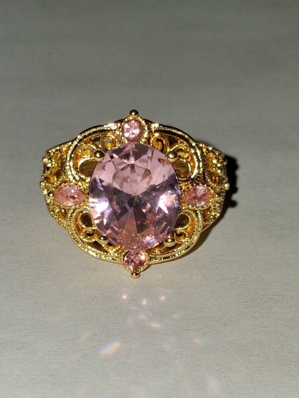 18K Gold Pink Topaz Ring